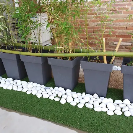 Charmante Dependance En Campagne Samatan