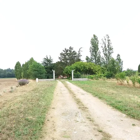 Charmante Dependance En Campagne Holiday home *